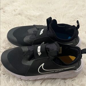 Nike Kids Black and White Slip-On Sneakers